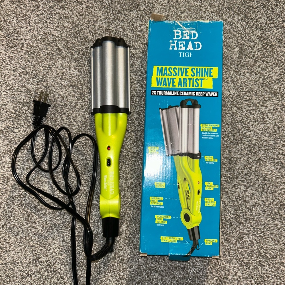 BedHead Massive Shine Wave Artist - Neon Green and Silver